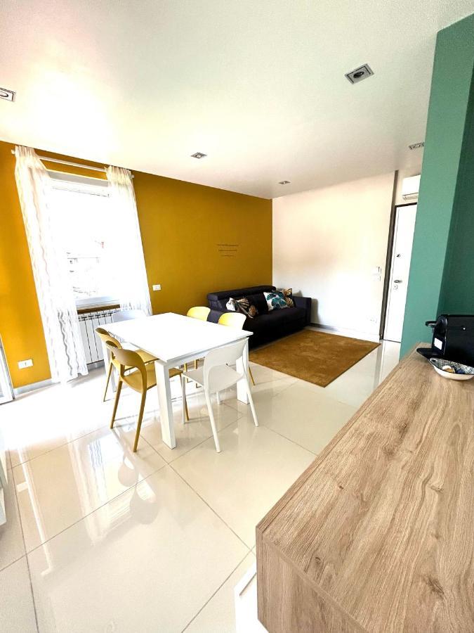 Appartamento Chloe Sirmione Esterno foto