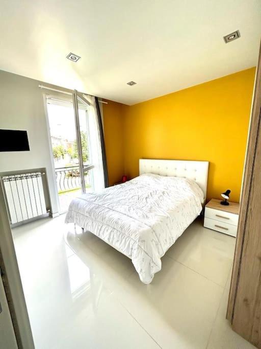 Appartamento Chloe Sirmione Esterno foto